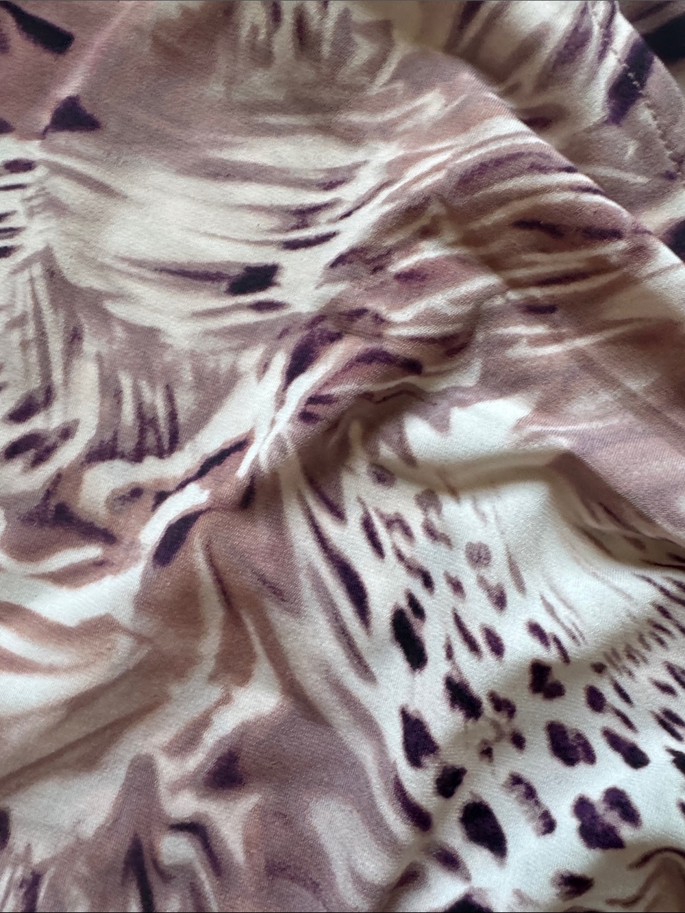 Jennifer Lopez Long Sleeve Wrap Dress in Blush and Black Animal Print - Picture 4 of 5
